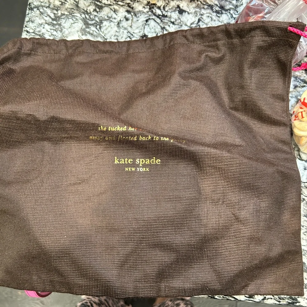 Kate Spade Pink Scallop Edge Crossbody - Picture 7 of 7